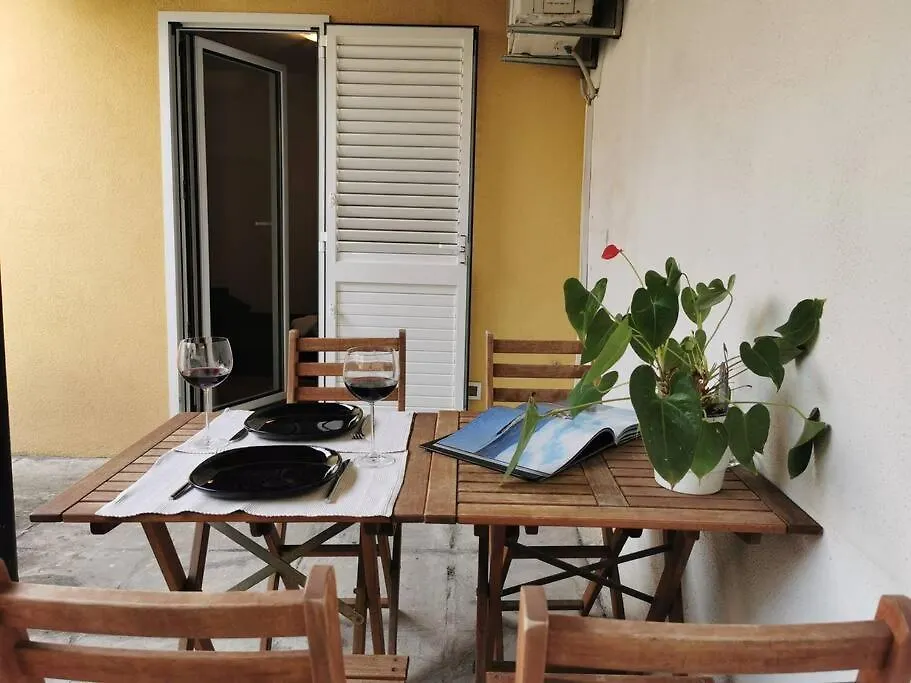 Apartment Teni Split